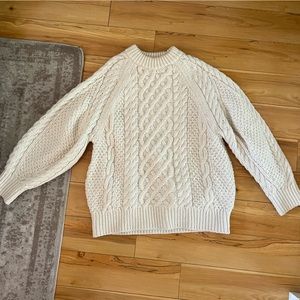 H&M Cable Knit Pullover Sweater